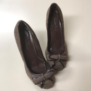 Tweed Bow Heels